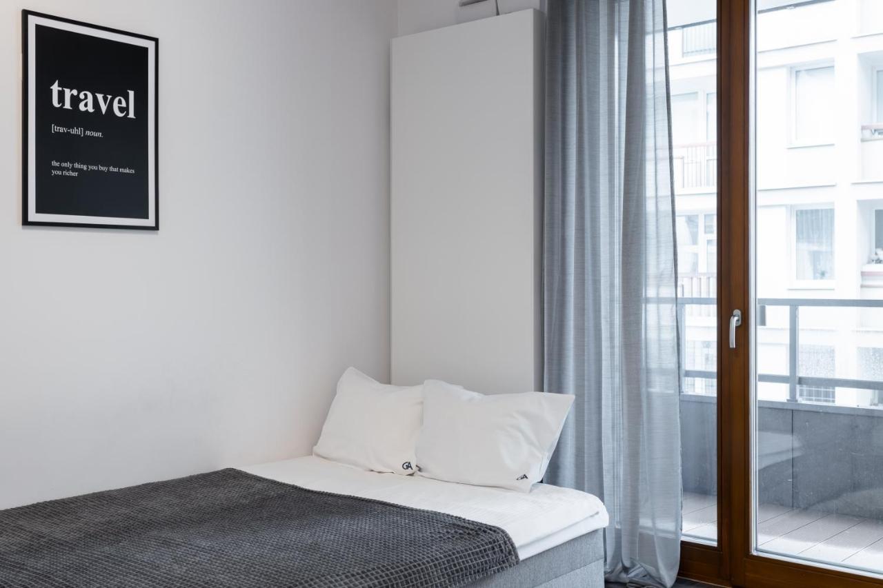 Golden Apartments - City Center - Studio Warschau Buitenkant foto